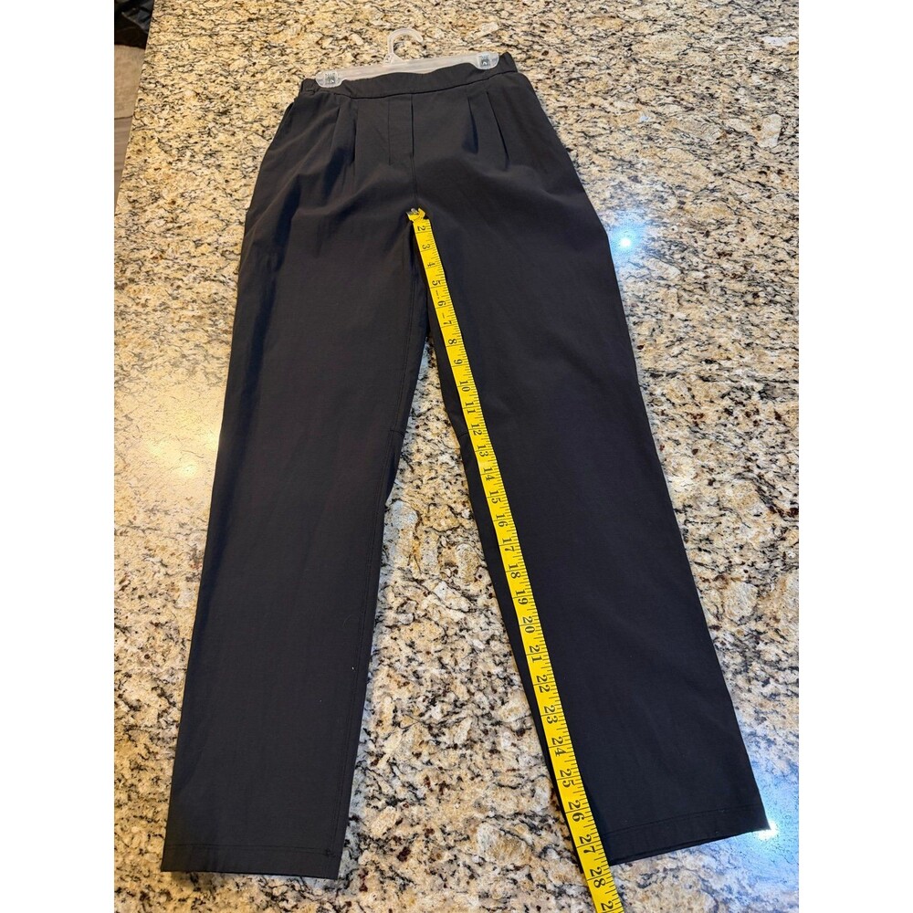Lululemon size 2 pants